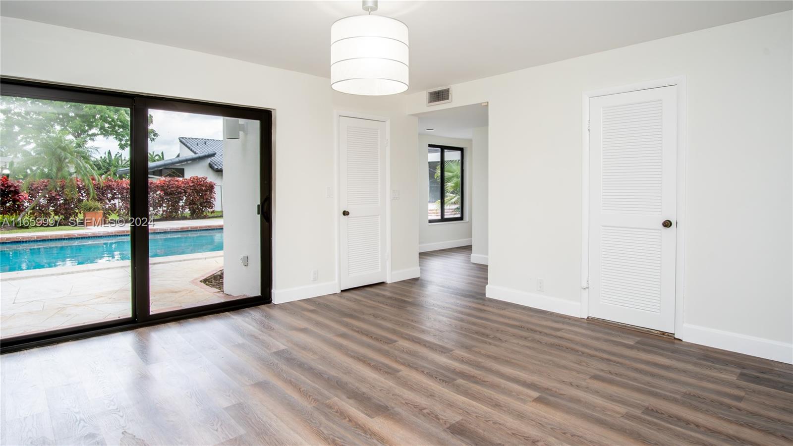 4020 Southwest 129th Avenue Miami, FL 33175 - Photo 15 of 27 Photo 15