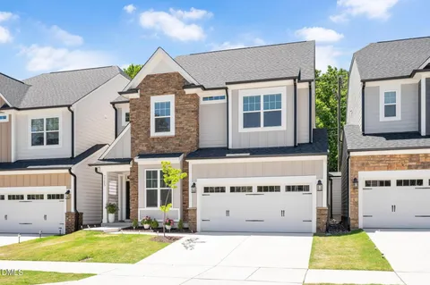 $725,000 | 7715 Litcham Drive, Raleigh, NC 27615