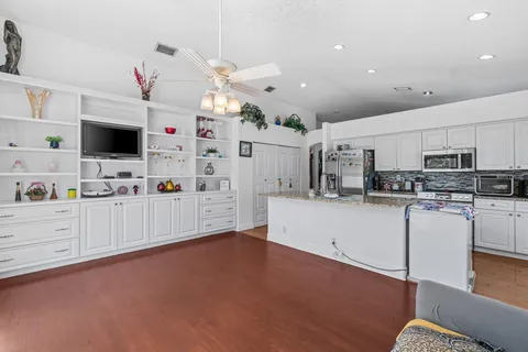 $500,000 | 5169 Prairie Dunes Village Circle, Lake Worth, FL 33463