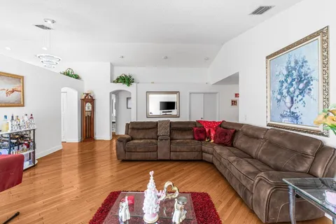 $500,000 | 5169 Prairie Dunes Village Circle, Lake Worth, FL 33463