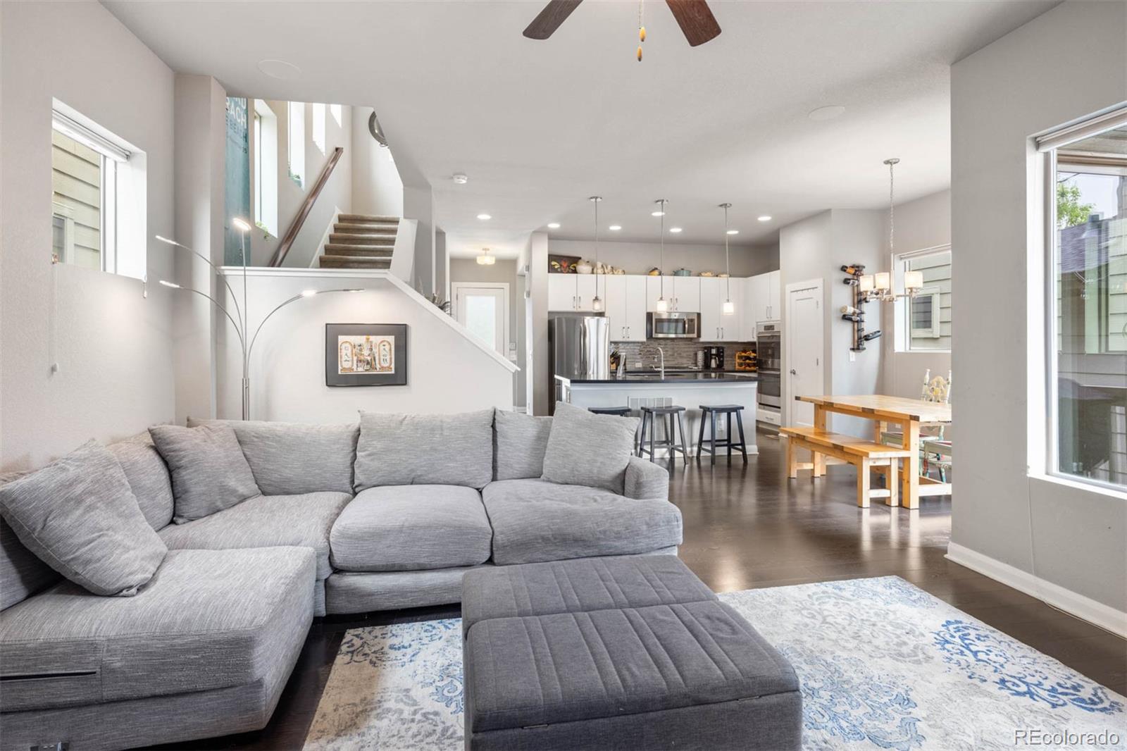 6771 Raritan Drive Denver, CO 80221 - Photo 4 of 39