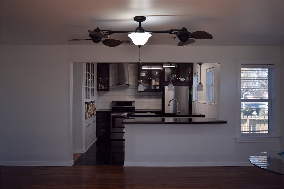 701 Naples Street Corpus Christi, TX 78404 - Photo 4 of 31 kitchen