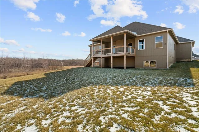 $600,040 | 7012 Northeast 102nd Court, Kansas City, MO 64156