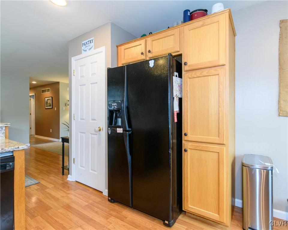 4838 Yorkshire Road Walnutport, PA 18088 - Photo 10 of 33 Gallery Image 10