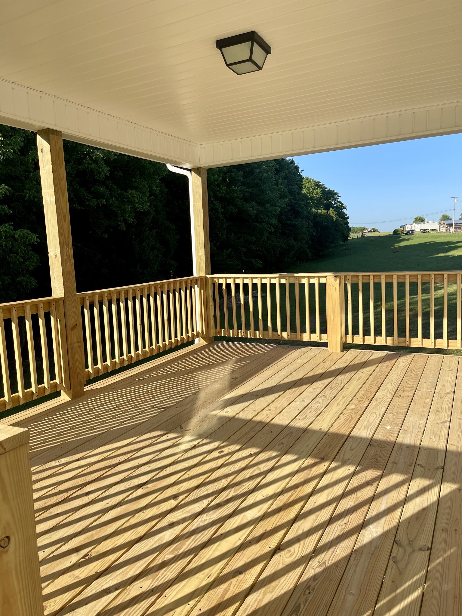 2854 Highland Road Red Boiling Springs, TN 37150 - Photo 6 of 6 a view of a balcony