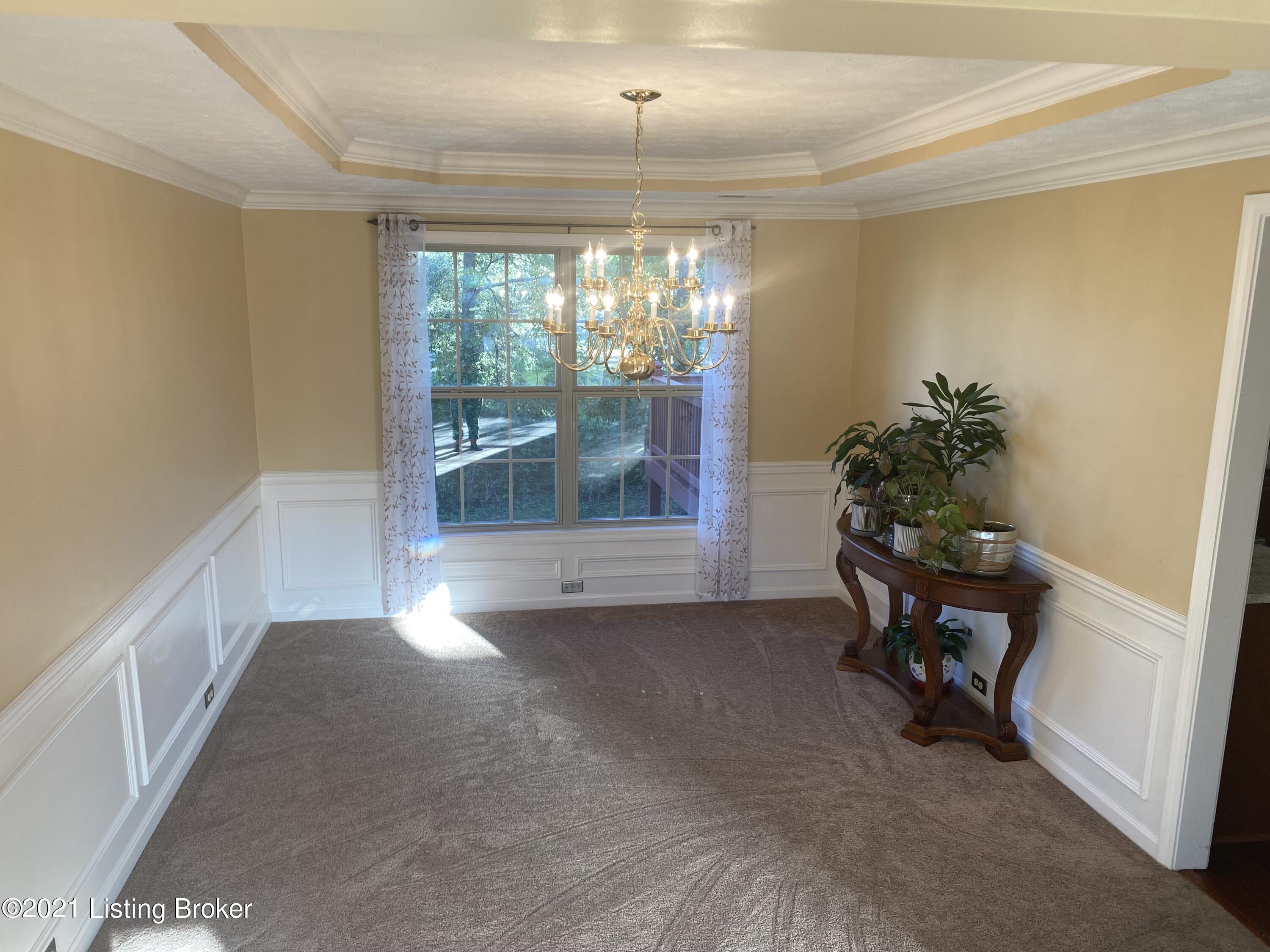 8410 Adams Run Road Louisville, KY 40228 - Photo 8 of 18 IMG_3420