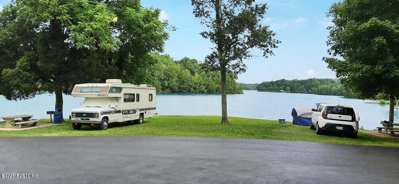 Lot 20 Dogwood Cove Road Spring City, TN 37381 - Photo 8 of 13 .