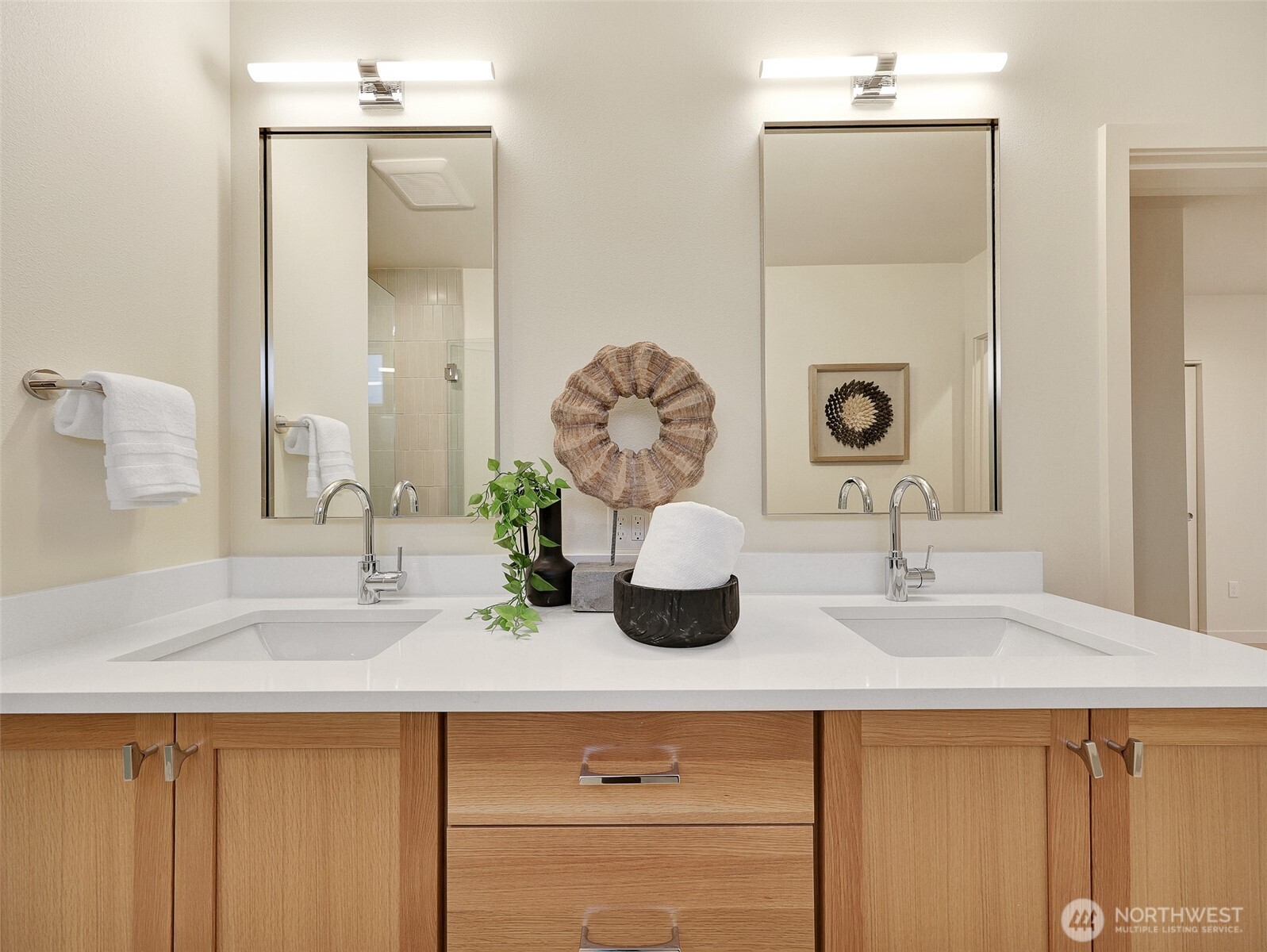 1410 North 47th Street, Unit A Seattle, WA 98103 - Photo 23 of 40