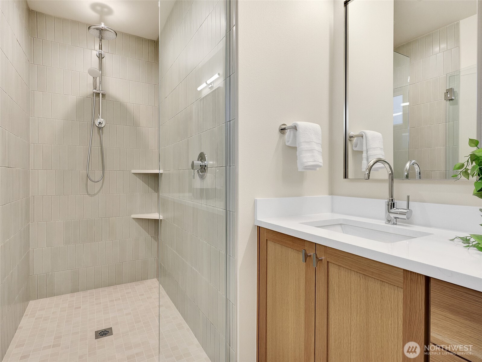 1410 North 47th Street, Unit A Seattle, WA 98103 - Photo 33 of 40