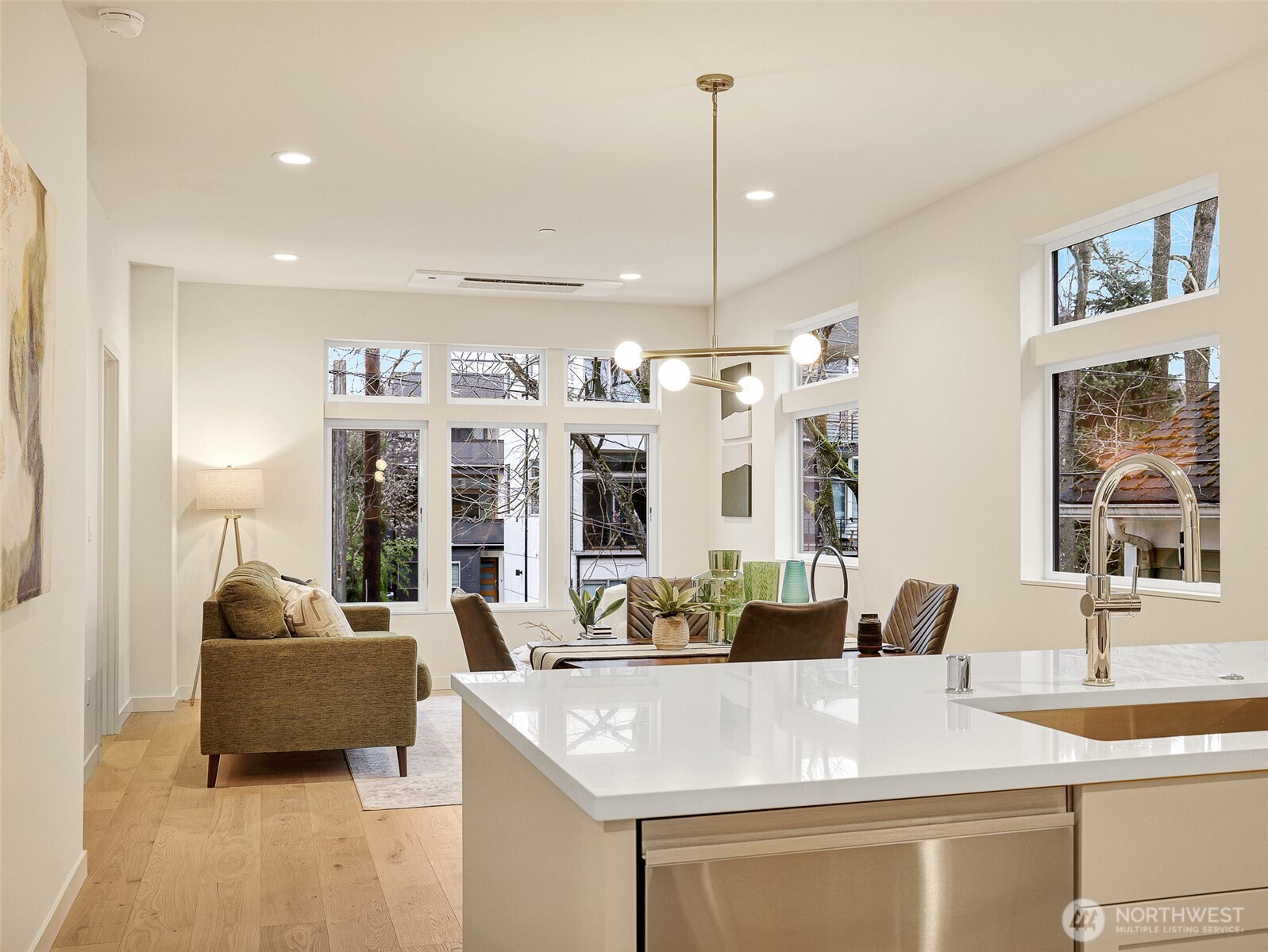 1410 North 47th Street, Unit A Seattle, WA 98103 - Photo 10 of 40