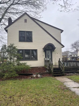 $104,900 | 745 Durant Street, Lansing, MI 48915
