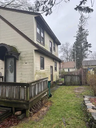 $104,900 | 745 Durant Street, Lansing, MI 48915