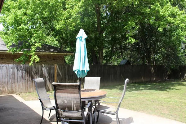 $185,000 | 9021 Hollow Bluff Drive, Haughton, LA 71037