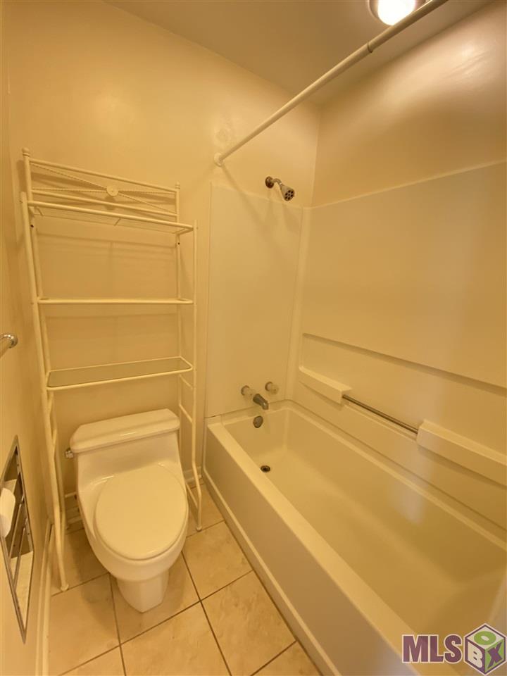 8725 Sharlane Drive Baton Rouge, LA 70809 - Photo 13 of 21 Gallery Image 13