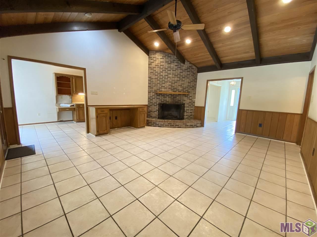 8725 Sharlane Drive Baton Rouge, LA 70809 - Photo 2 of 21 Gallery Image 2