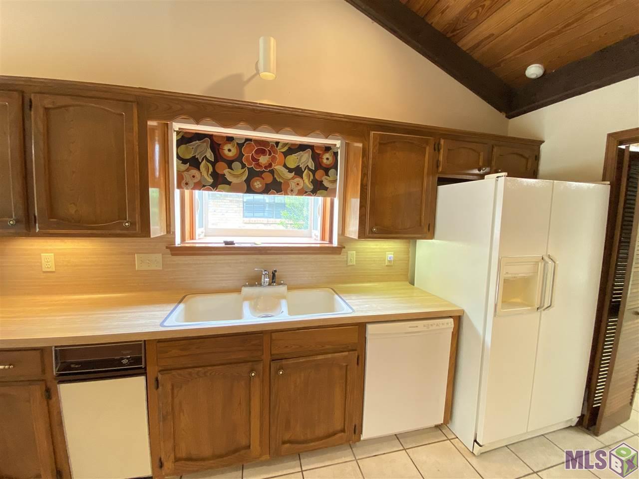 8725 Sharlane Drive Baton Rouge, LA 70809 - Photo 6 of 21 Gallery Image 6