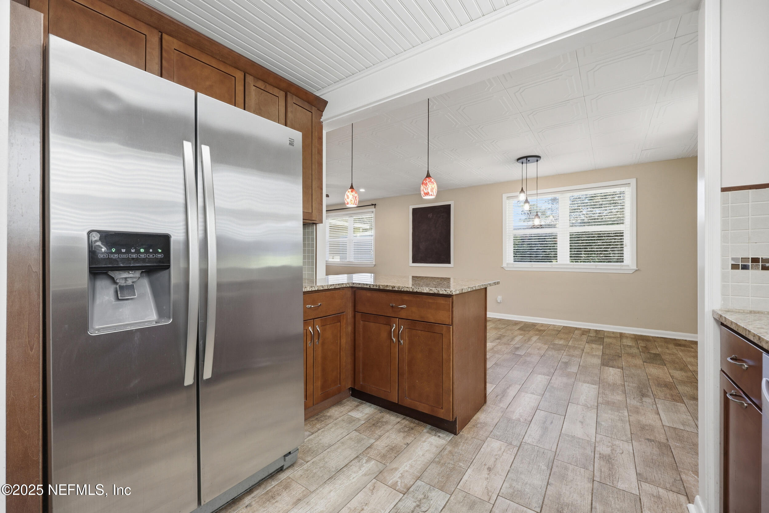 7110 Waikiki Road Jacksonville, FL 32216 - Photo 13 of 39 kitchen