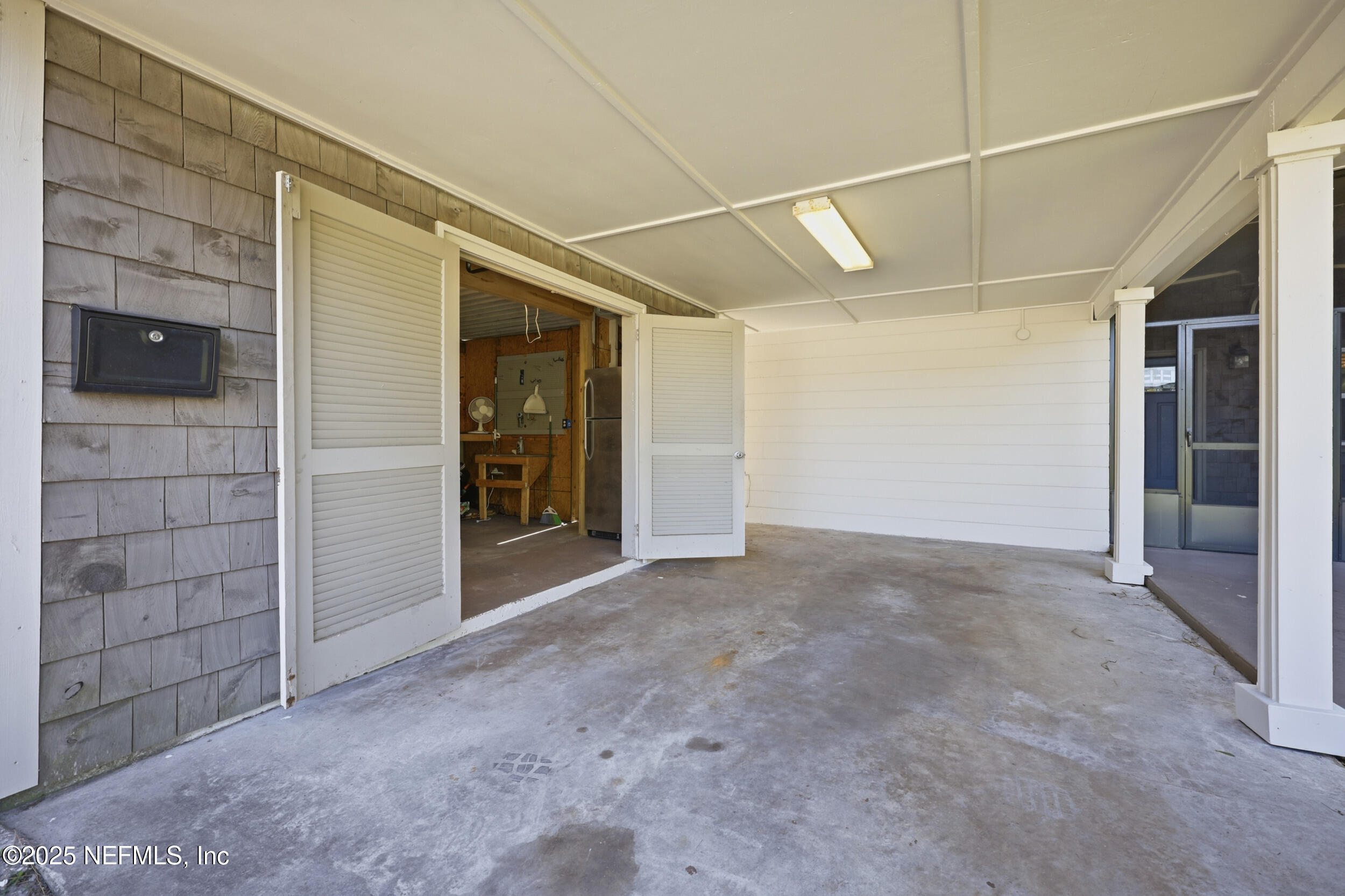 7110 Waikiki Road Jacksonville, FL 32216 - Photo 28 of 39 Carport