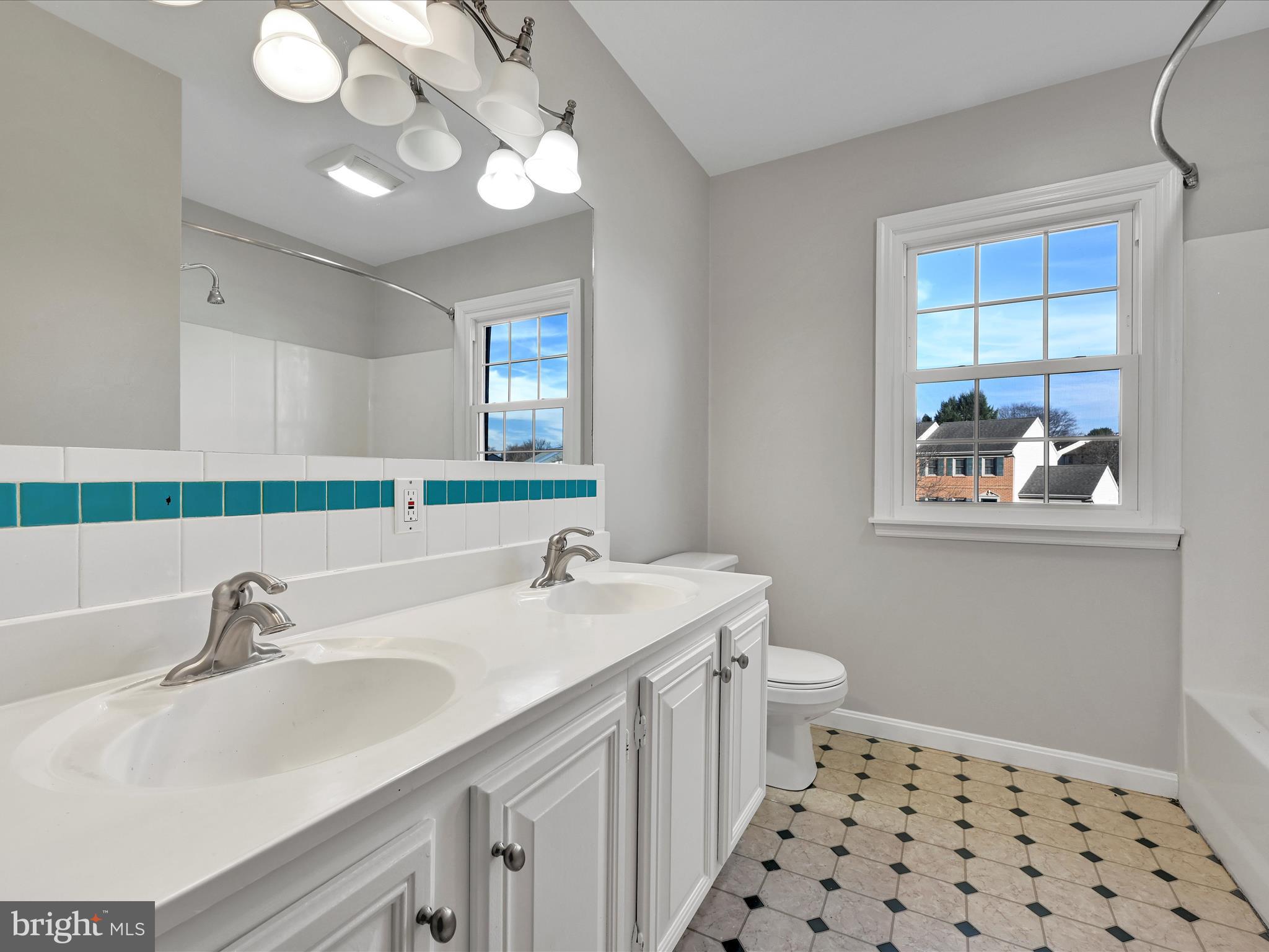 89 Laurie Lane Lititz, PA 17543 - Photo 13 of 26 Primary Bathroom