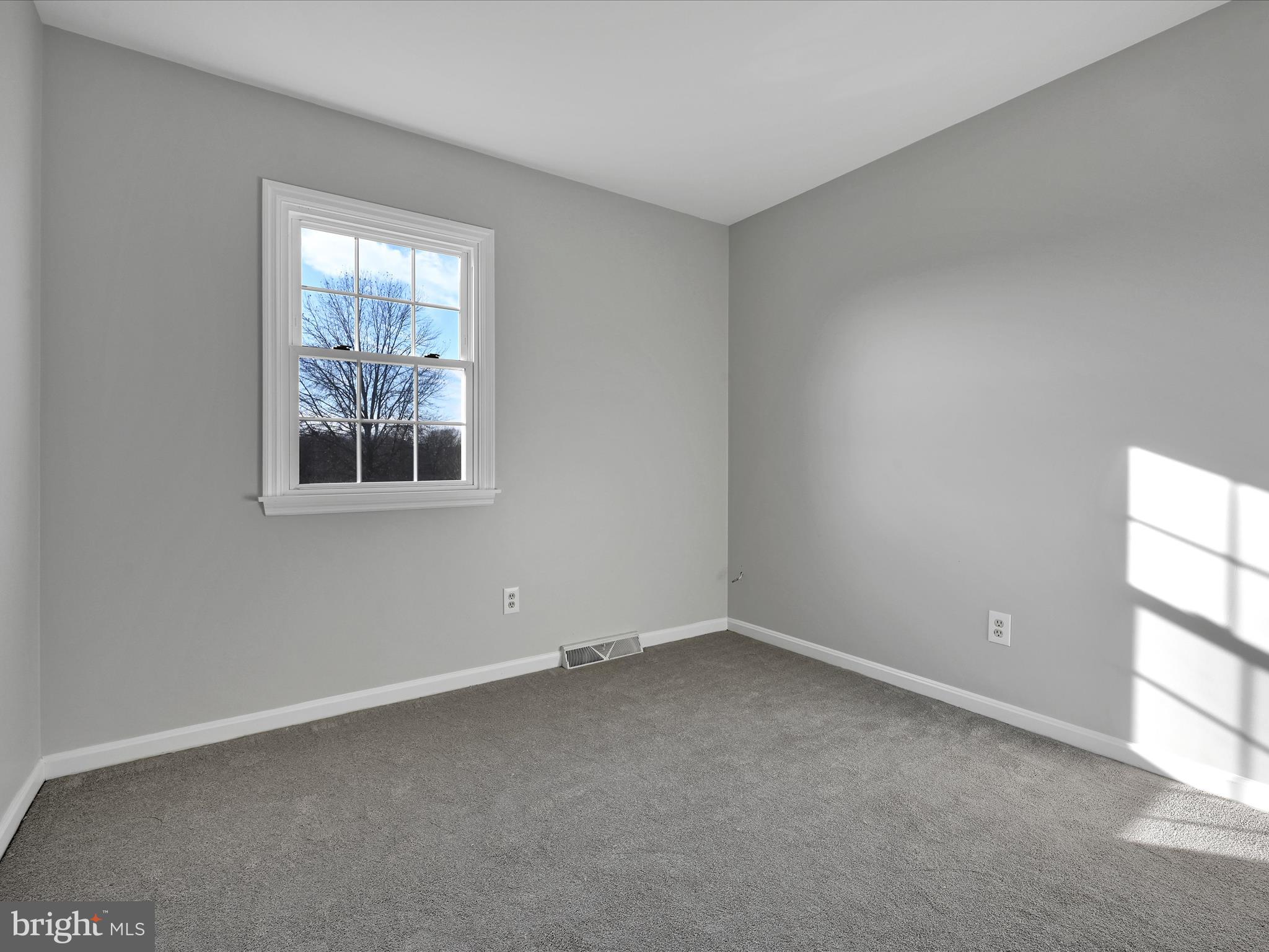 89 Laurie Lane Lititz, PA 17543 - Photo 14 of 26 Bedroom