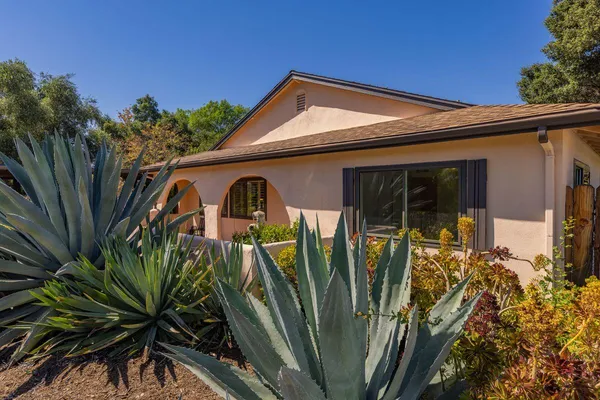 $1,000,000 | 1171 Bonmark Drive, Ojai, CA 93023
