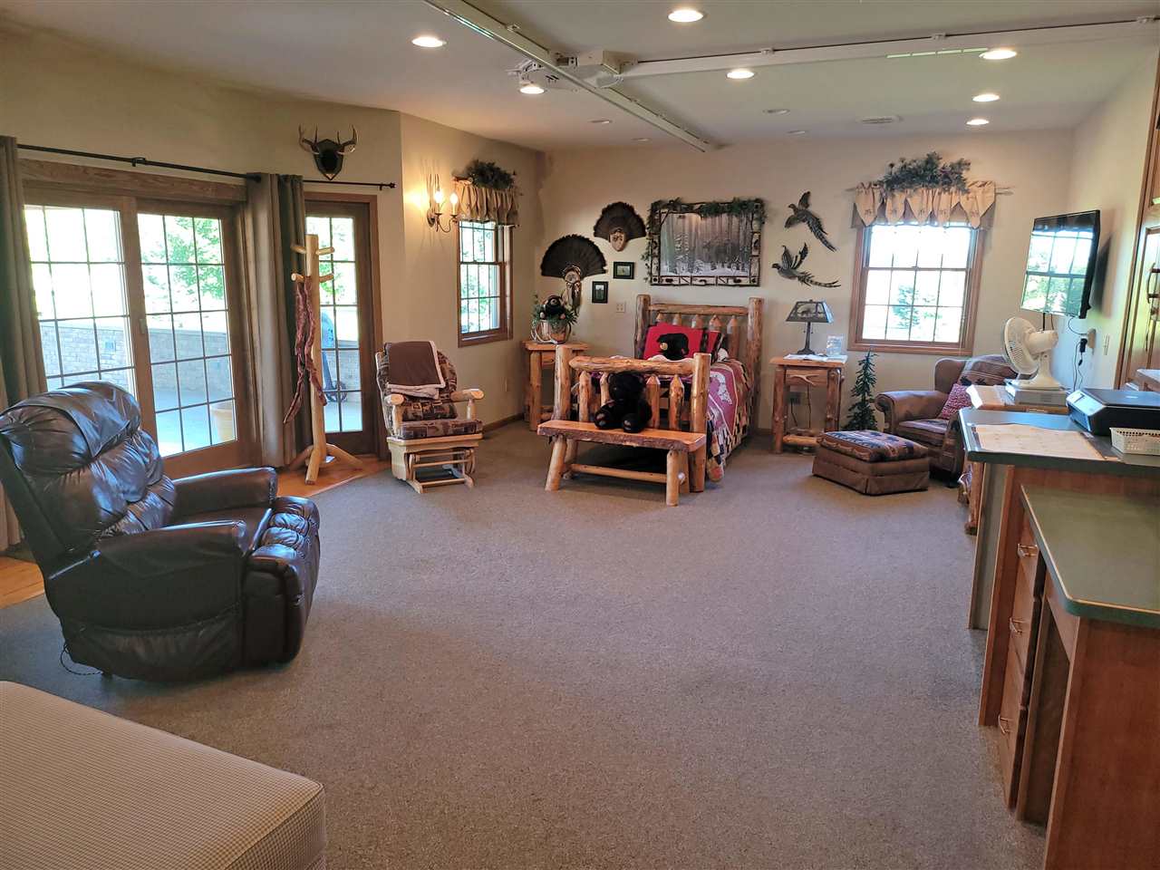 9386 West Gary Road Chesaning, MI 48616 - Photo 42 of 58 50061046-41.JPG