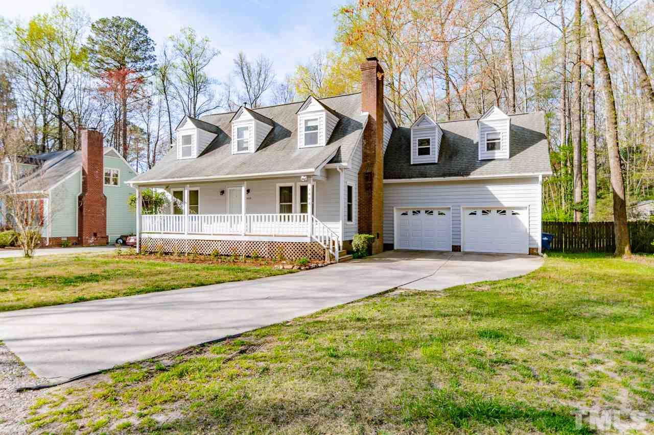 1404 Onslow Road Raleigh, NC 27606 - Photo 1 of 30 front view of a house with a yard