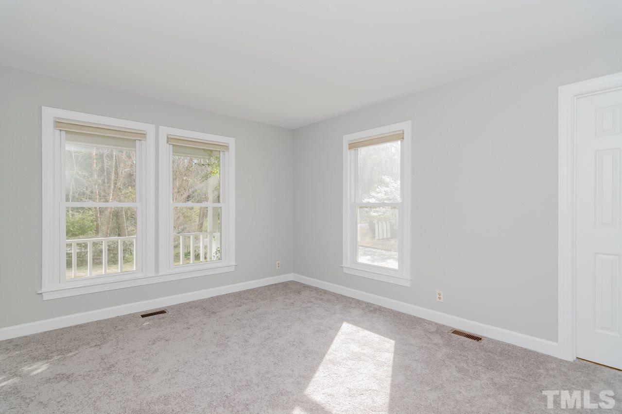 1404 Onslow Road Raleigh, NC 27606 - Photo 25 of 30 an empty room with a window