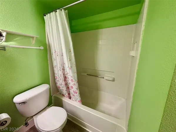 $1,550 | 2750 South Durango Drive, Unit 1064, Las Vegas, NV 89117