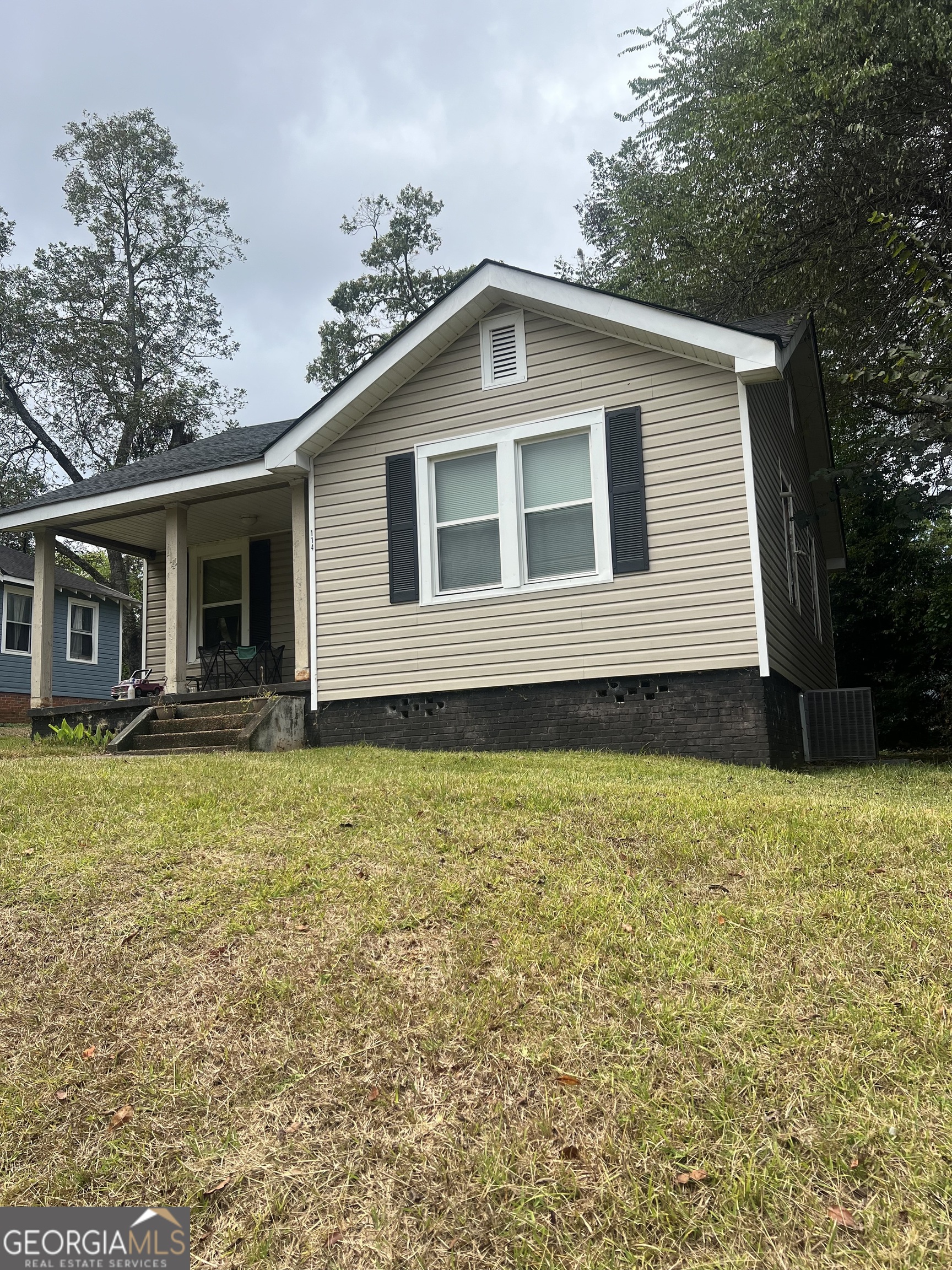 114 C Street Thomaston, GA 30286 - Photo 2 of 2 a view of a house with a yard