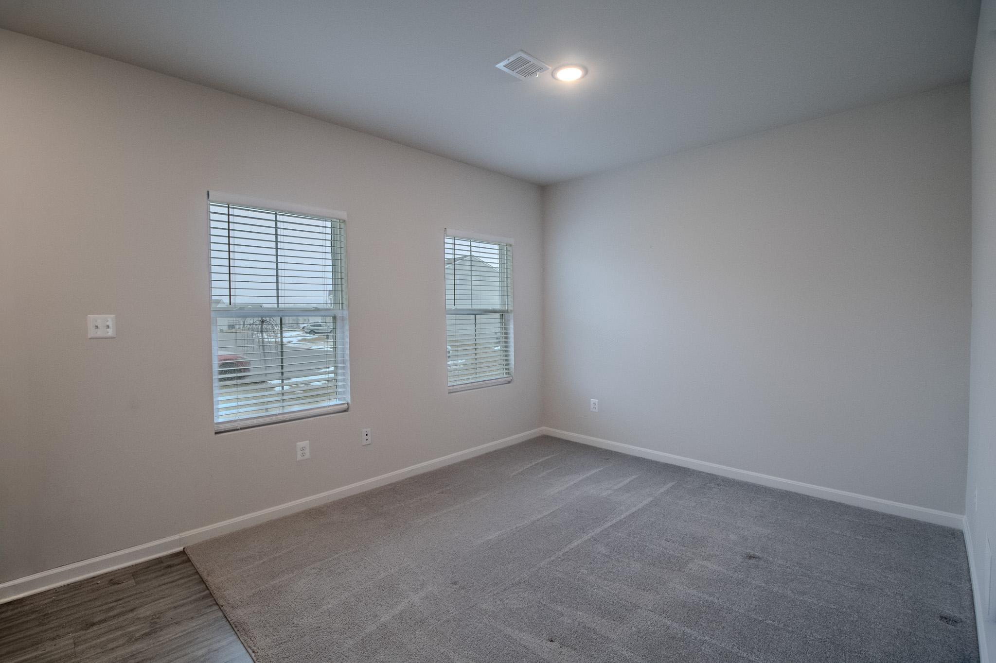 154 Diving Scaup Road Hedgesville, WV 25427 - Photo 22 of 63 Front sitting room