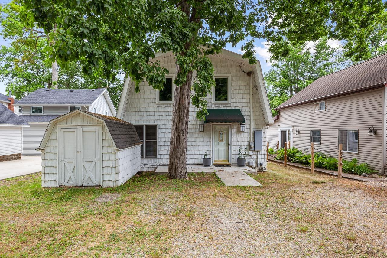 7330 Walnut Hill Road Manitou Beach, MI 49253 - Photo 3 of 46