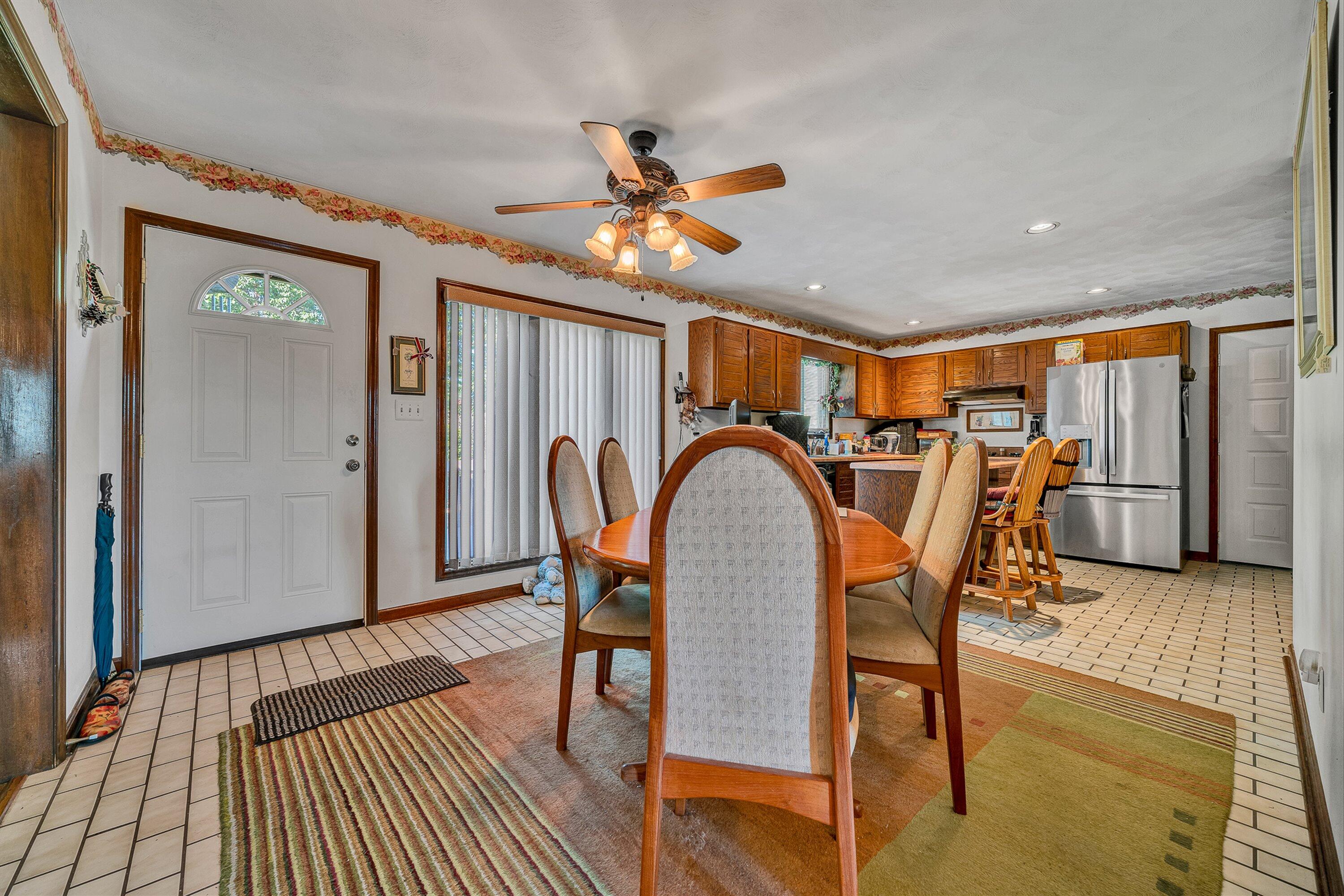 311 Foxcroft Drive Blue Ridge, VA 24064 - Photo 8 of 46 08-VM-02766