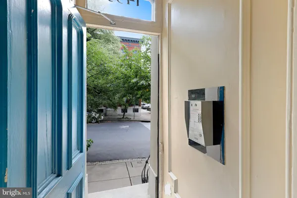 $1,650 | 1435 Bolton Street, Unit 2, Baltimore, MD 21217