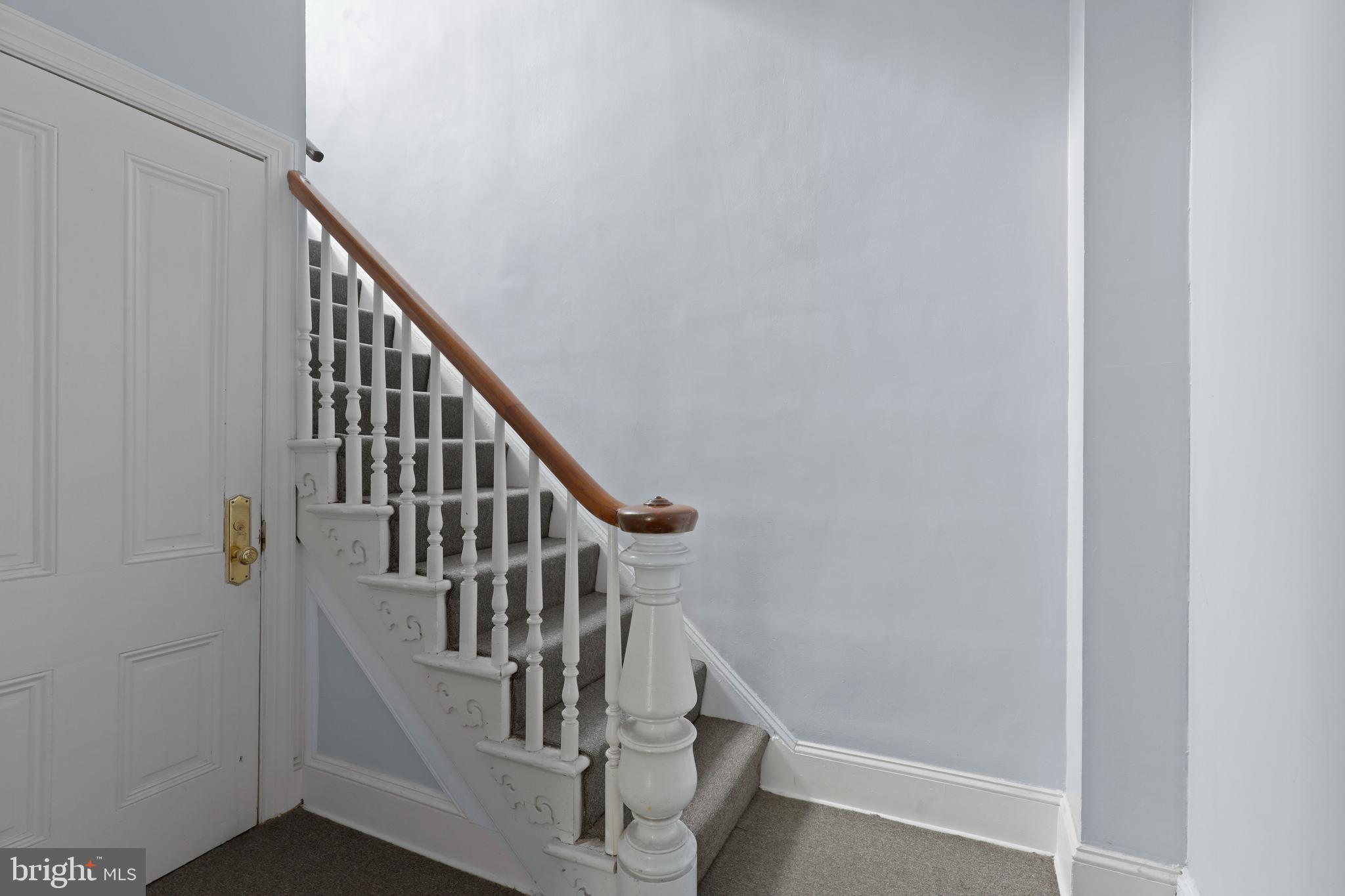 1435 Bolton Street, Unit 2 Baltimore, MD 21217 - Photo 14 of 45 Common Hall super clean