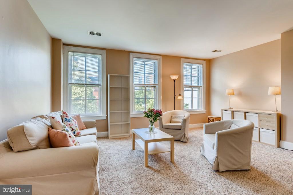 1435 Bolton Street, Unit 2 Baltimore, MD 21217 - Photo 17 of 45