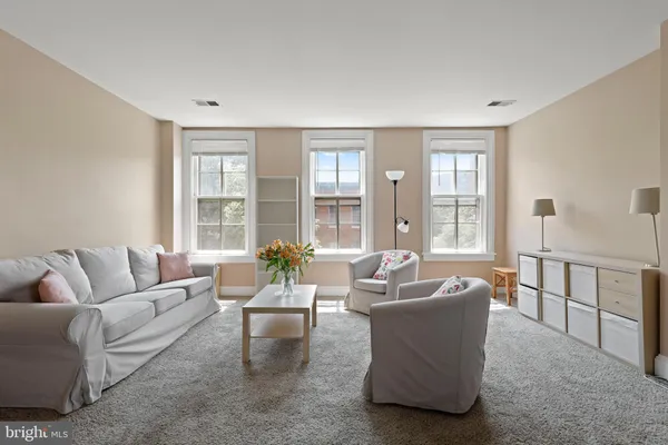 $1,650 | 1435 Bolton Street, Unit 2, Baltimore, MD 21217