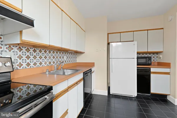 $1,650 | 1435 Bolton Street, Unit 2, Baltimore, MD 21217