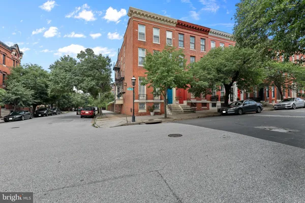 $1,650 | 1435 Bolton Street, Unit 2, Baltimore, MD 21217