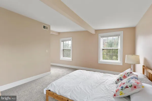 $1,650 | 1435 Bolton Street, Unit 2, Baltimore, MD 21217