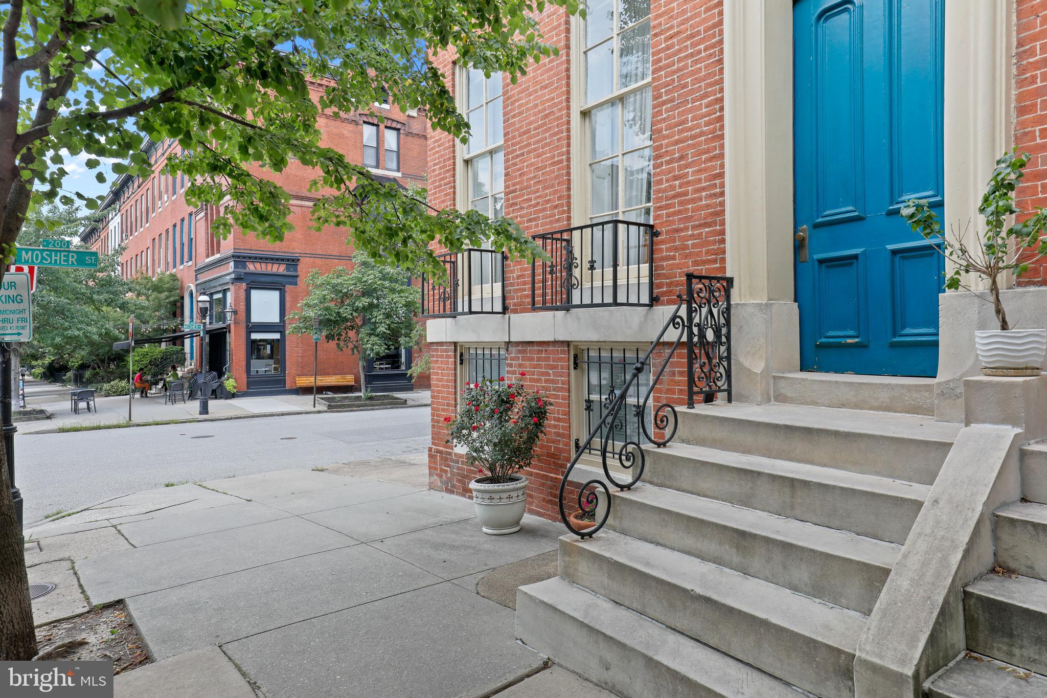 1435 Bolton Street, Unit 2 Baltimore, MD 21217 - Photo 7 of 45 Outdoor cafe dining just across the street....