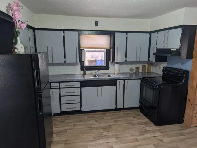 $135,000 | 526 1st Avenue Southeast, Wells, MN 56097