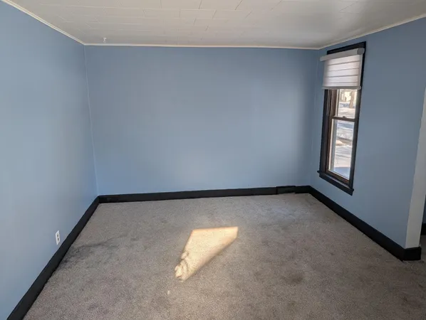 $89,500 | 526 1st Avenue Southeast, Wells, MN 56097