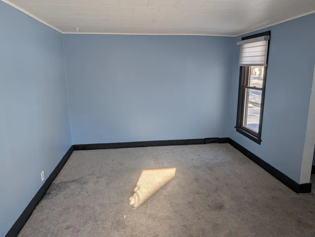 $135,000 | 526 1st Avenue Southeast, Wells, MN 56097