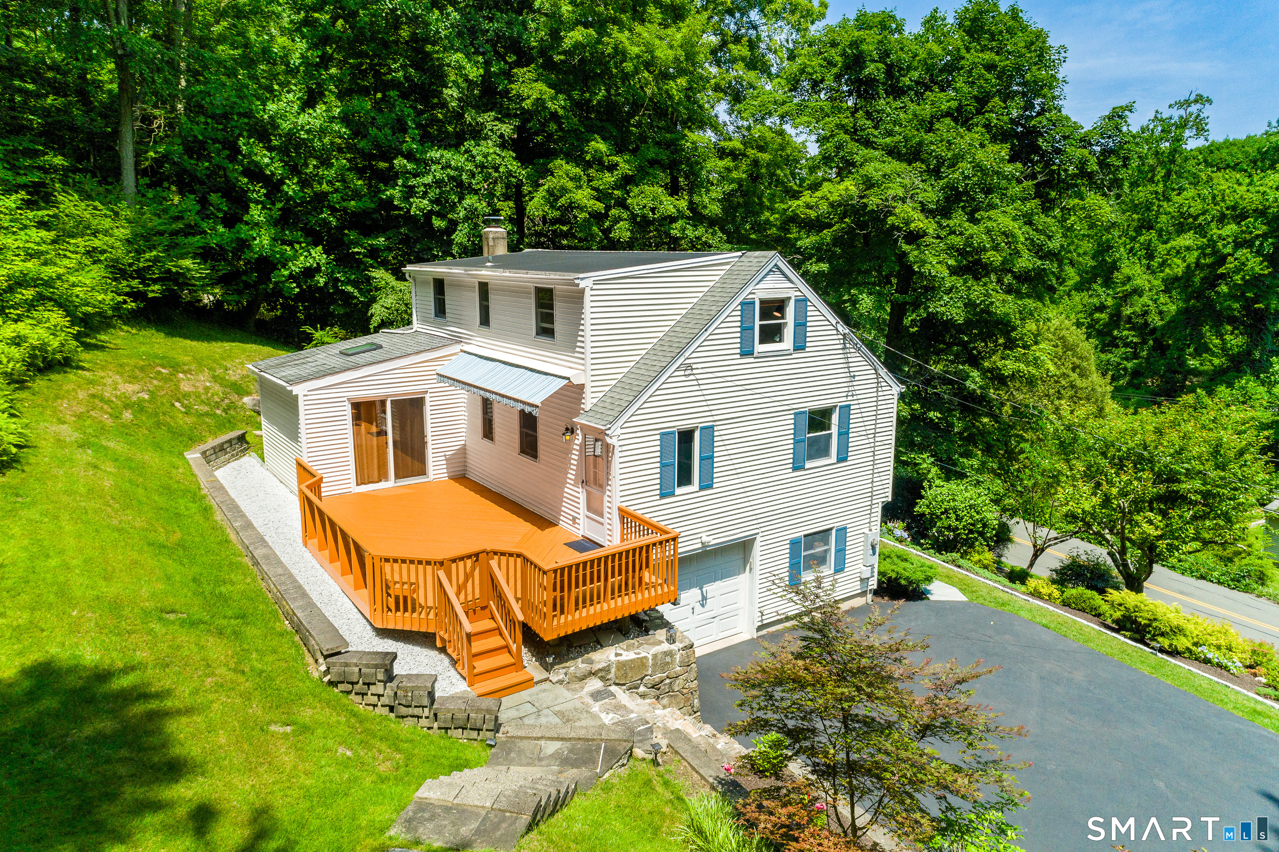 55 Old Sib Road Ridgefield, CT 06877 - Photo 5 of 28
