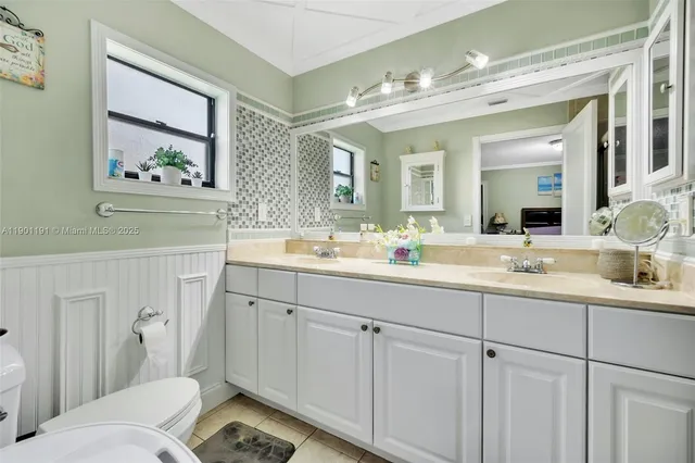 $530,000 | 10640 Northwest 32nd Street, Sunrise, FL 33351