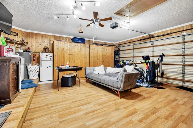 $530,000 | 10640 Northwest 32nd Street, Sunrise, FL 33351