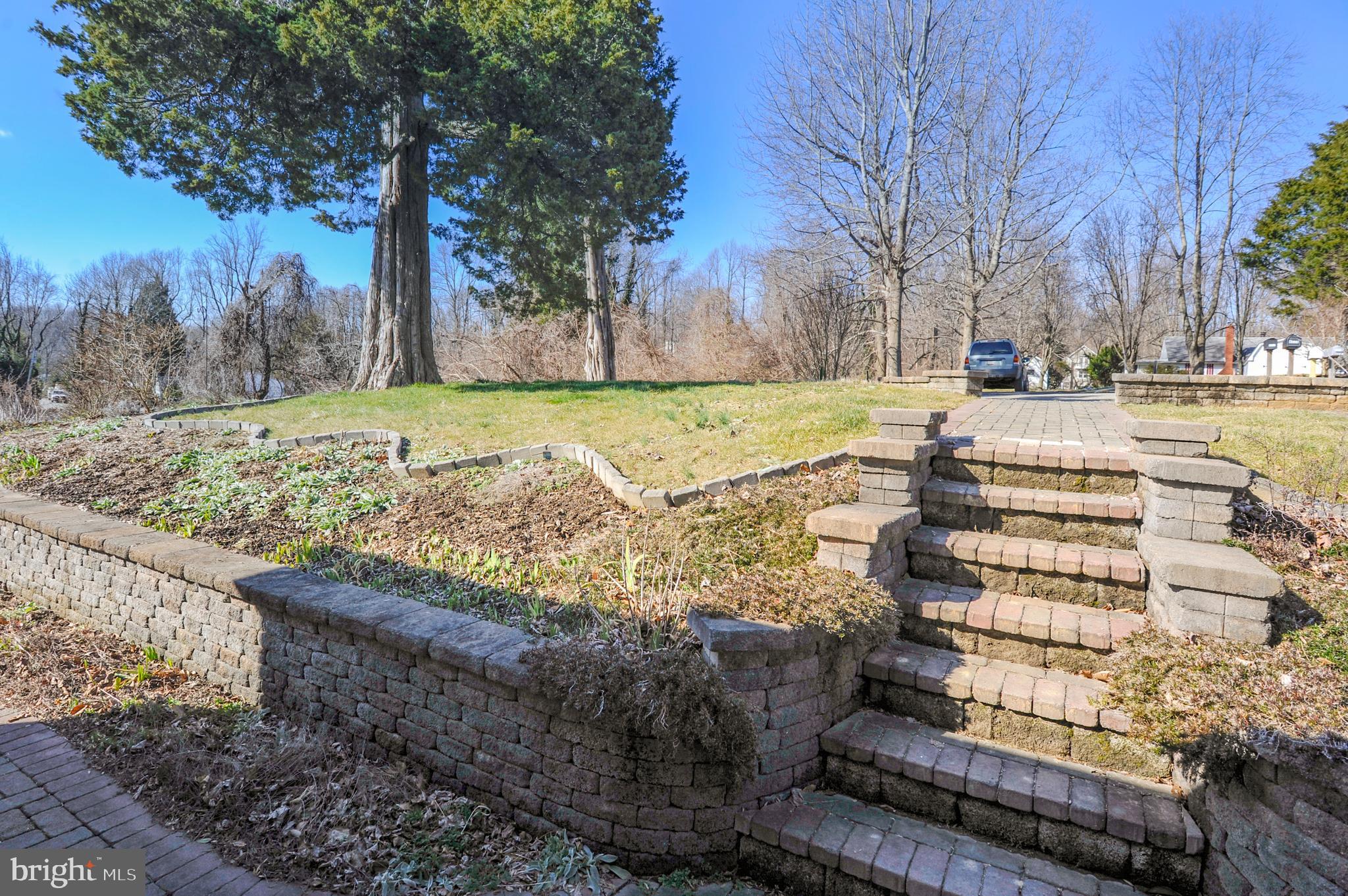 4888 Ridge Road Chesapeake Beach, MD 20732 - Photo 2 of 56 Hardscaping from the parking area