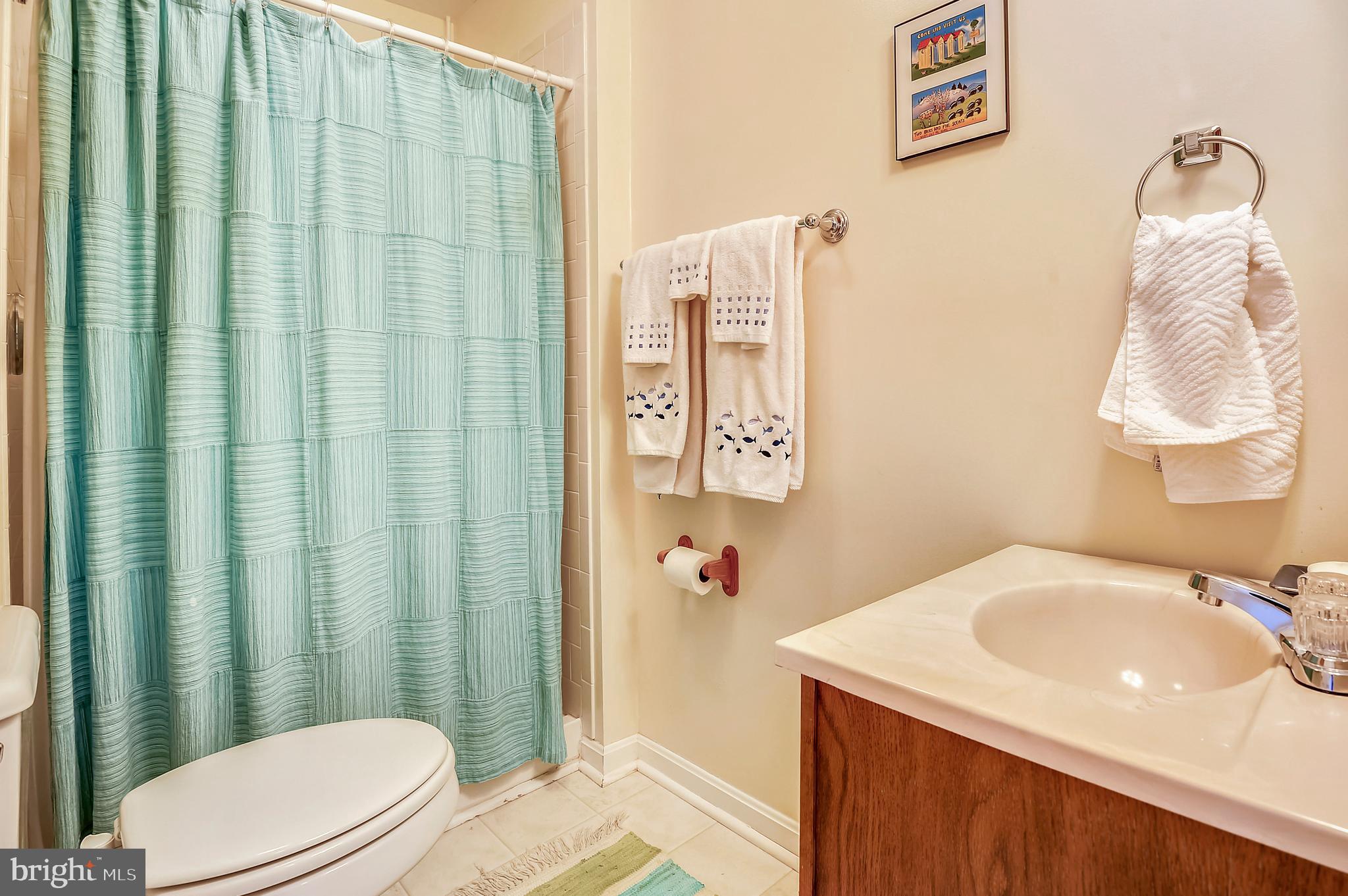 4888 Ridge Road Chesapeake Beach, MD 20732 - Photo 32 of 56 Hall Bath