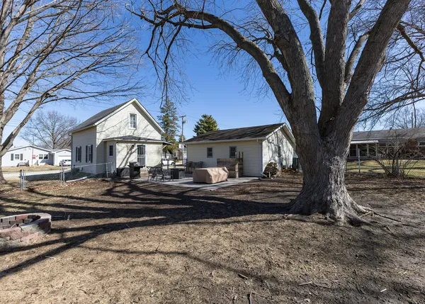 $124,000 | 516 West Wells Street, Geneseo, IL 61254
